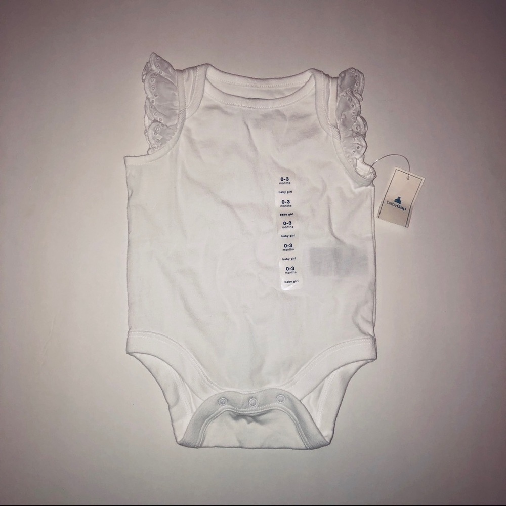 NWT Baby Gap - while ruffle sleeve girls onesie